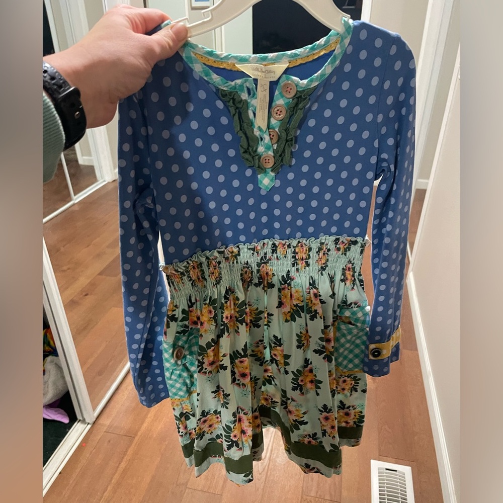 Matilda Jane blue dot
